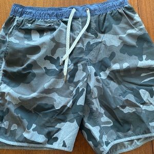 Vuori Banks Shorts